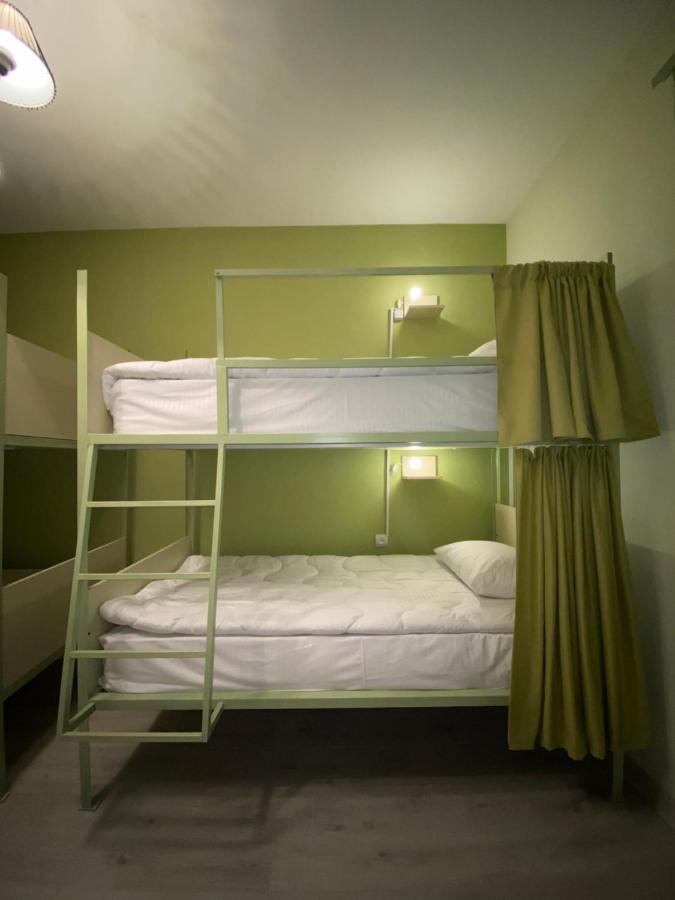 Santorini Hotel & Hostel エレバン エクステリア 写真