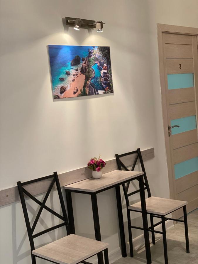 Santorini Hotel & Hostel エレバン エクステリア 写真